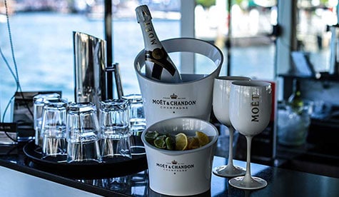 Karisma party cruise